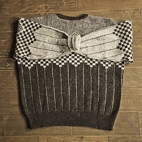 Samband of Iceland Crewneck Sweater sz xl - Picture 7 of 9